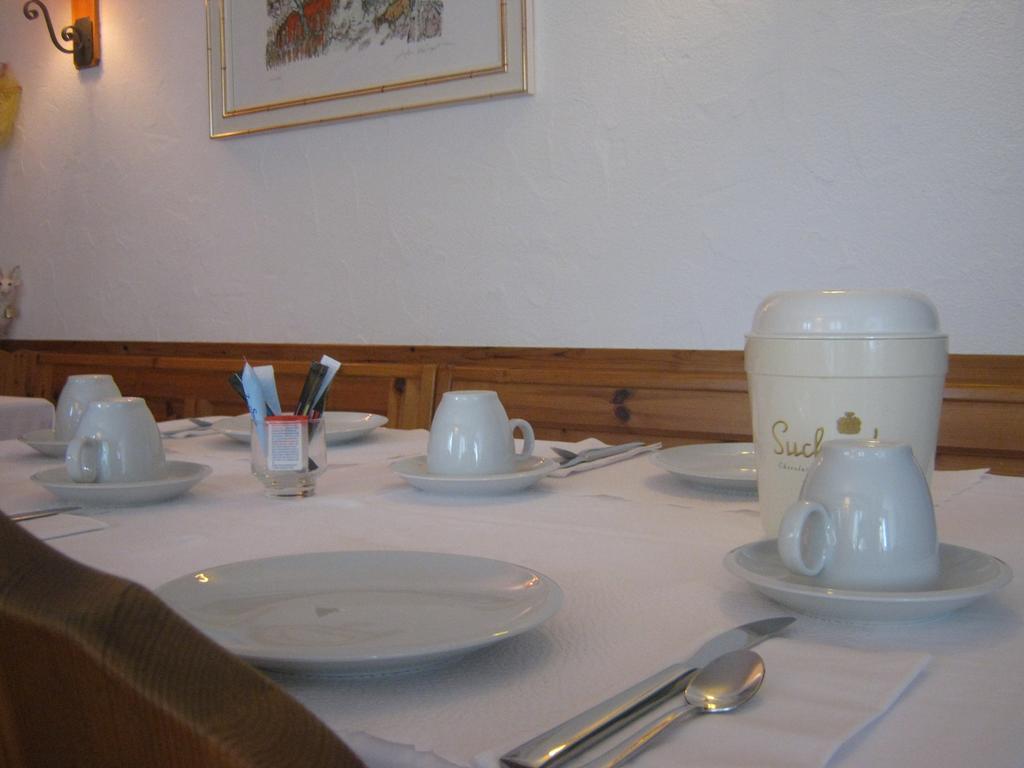 Hotel Garni Ursalina Bad Ragaz Luaran gambar