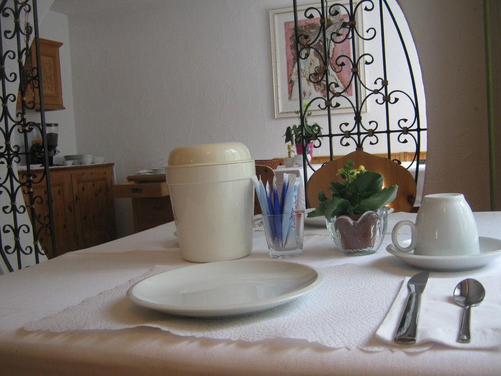 Hotel Garni Ursalina Bad Ragaz Luaran gambar